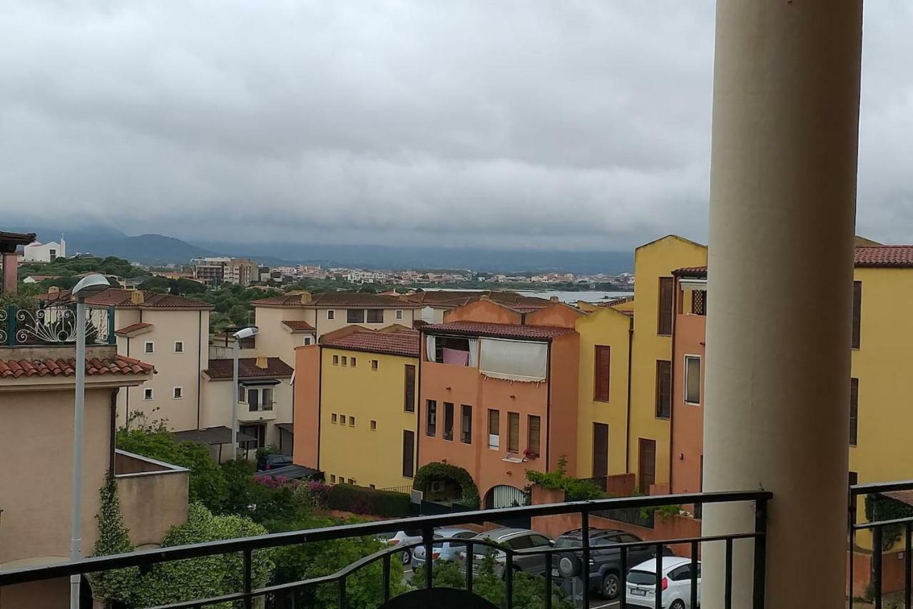 Strategico Ungaretti Apartment Olbia Bagian luar foto