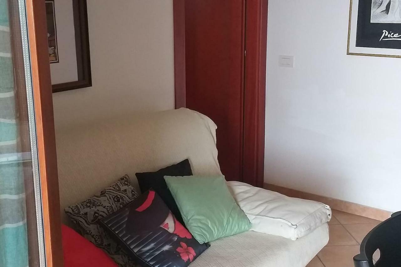 Strategico Ungaretti Apartment Olbia Bagian luar foto